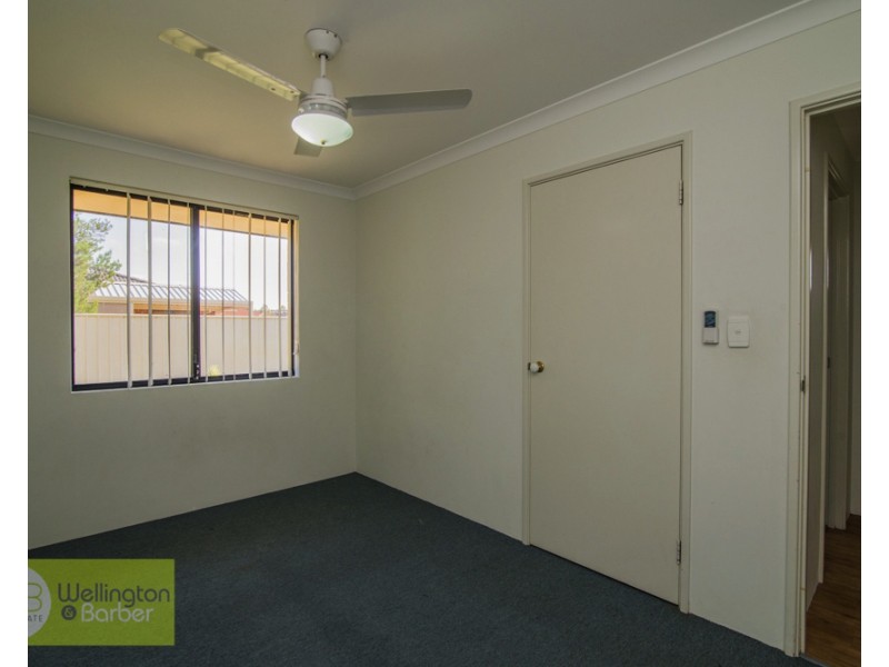 1 Flynn St, Canning Vale WA 6155
