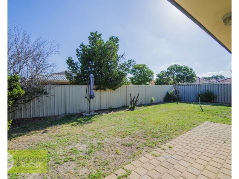 1 Flynn St, Canning Vale WA 6155