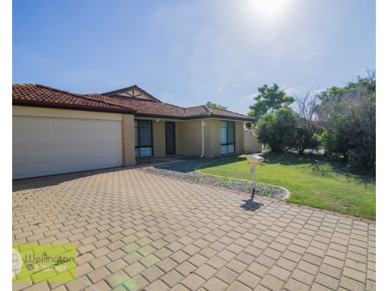 1 Flynn St, Canning Vale WA 6155