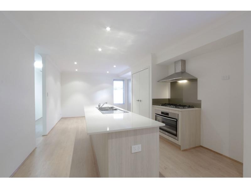 15B Chicago St, Southern River WA 6110