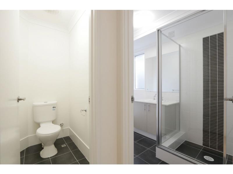 15B Chicago St, Southern River WA 6110