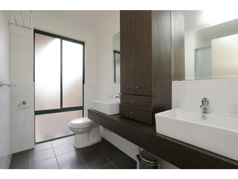 61 Courtland Crescent, Redcliffe WA 6104