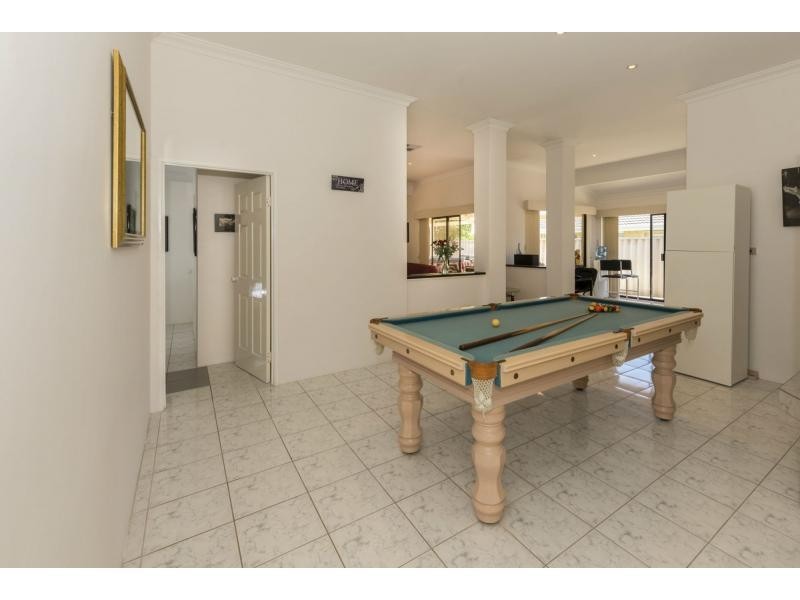 4 Aral Court, Iluka WA 6028