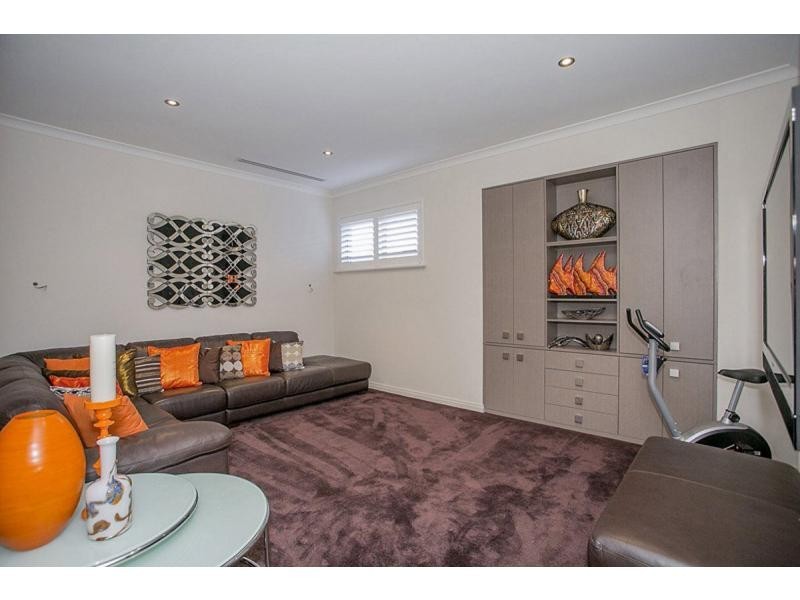 11 Derril Avenue, Dianella WA 6059