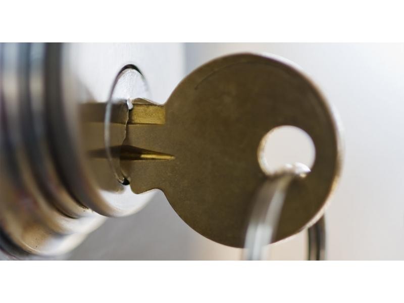 102 Arlunya Avenue, Cloverdale WA 6105