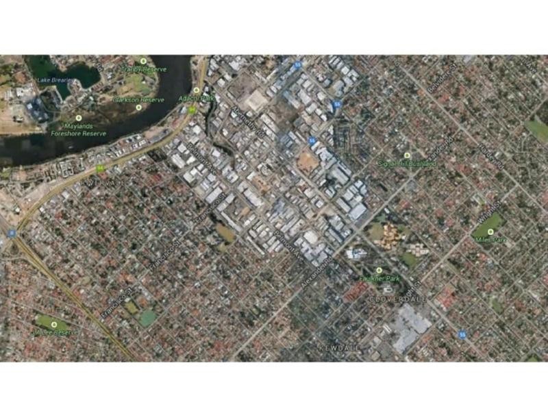 102 Arlunya Avenue, Cloverdale WA 6105