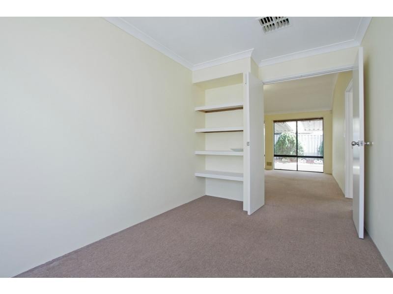 21 Dayana Court, Redcliffe WA 6104