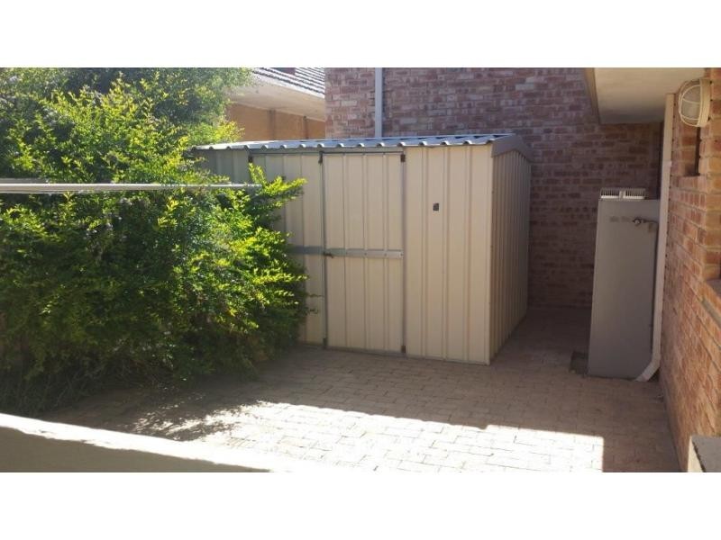 65 Flora Terrace, Watermans Bay WA 6020