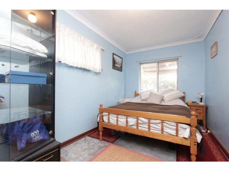 82 Arnott Street, Trigg WA 6029