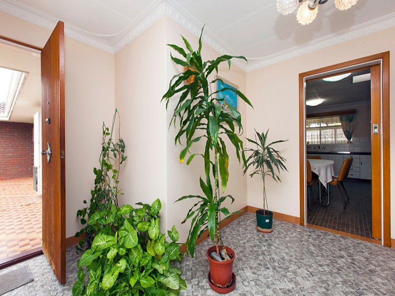 6 Trevithick Close, Stirling WA 6021