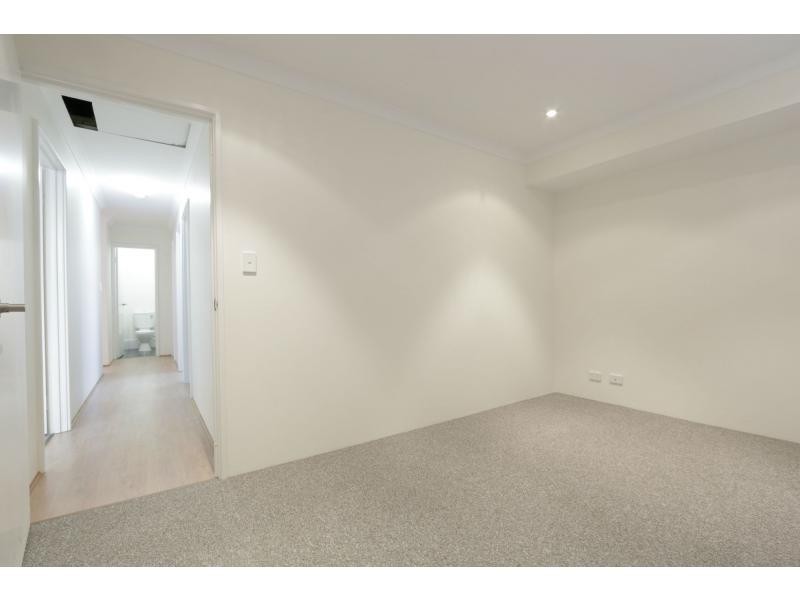 15A Chicago St, Southern River WA 6110