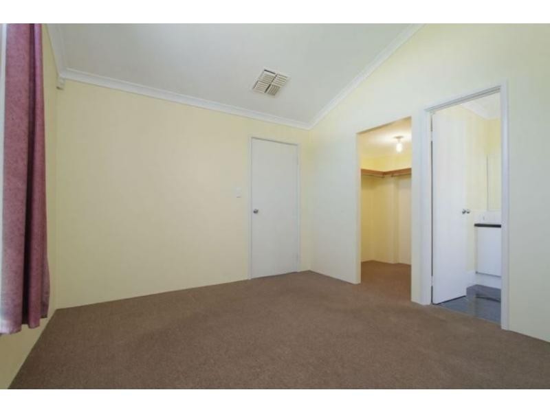 21 Dayana Court, Redcliffe WA 6104