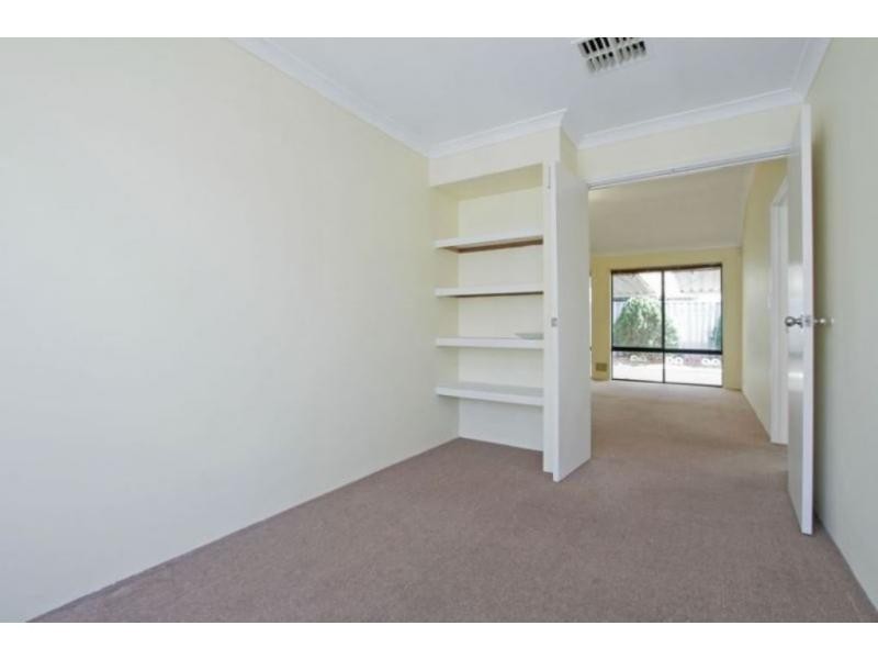 21 Dayana Court, Redcliffe WA 6104