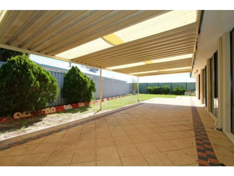 21 Dayana Court, Redcliffe WA 6104