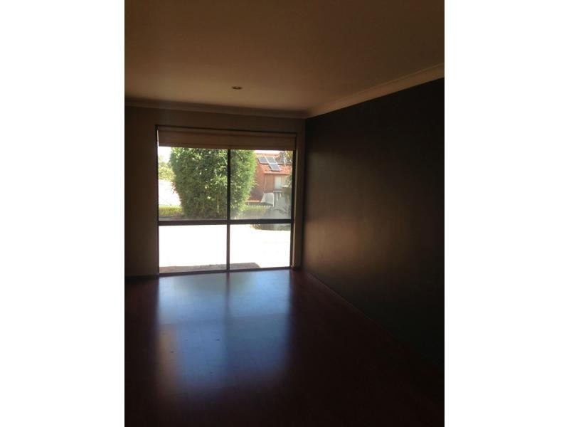 42 Glenfield Road, Kingsley WA 6026