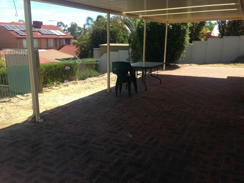 42 Glenfield Road, Kingsley WA 6026