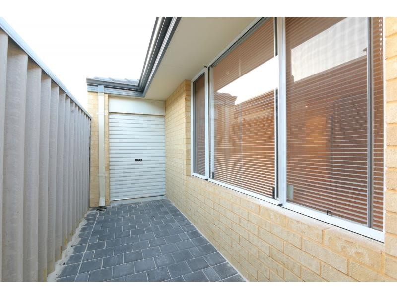 15 Chicago St, Southern River WA 6110