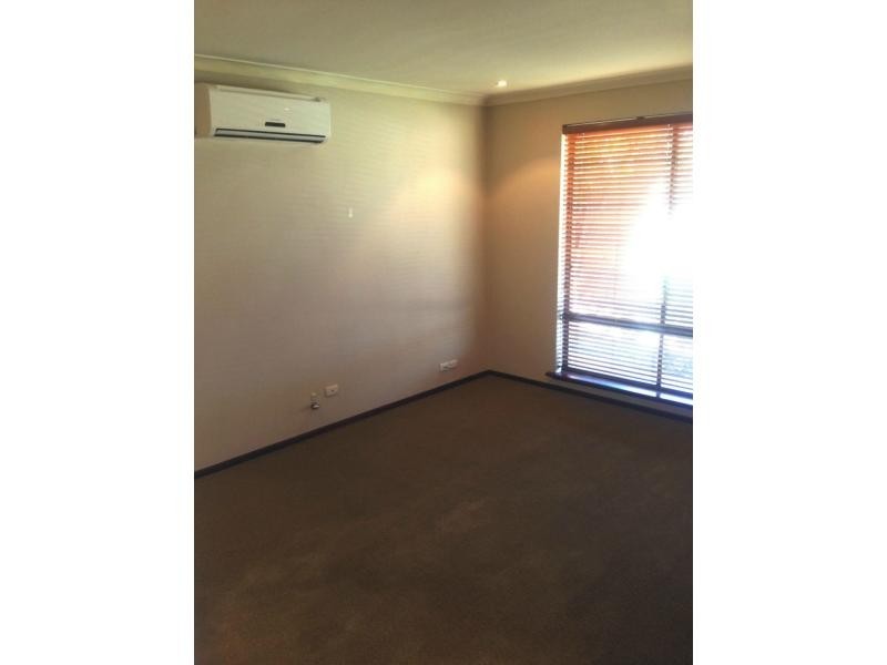 31 Gibson Street, Padbury WA 6025