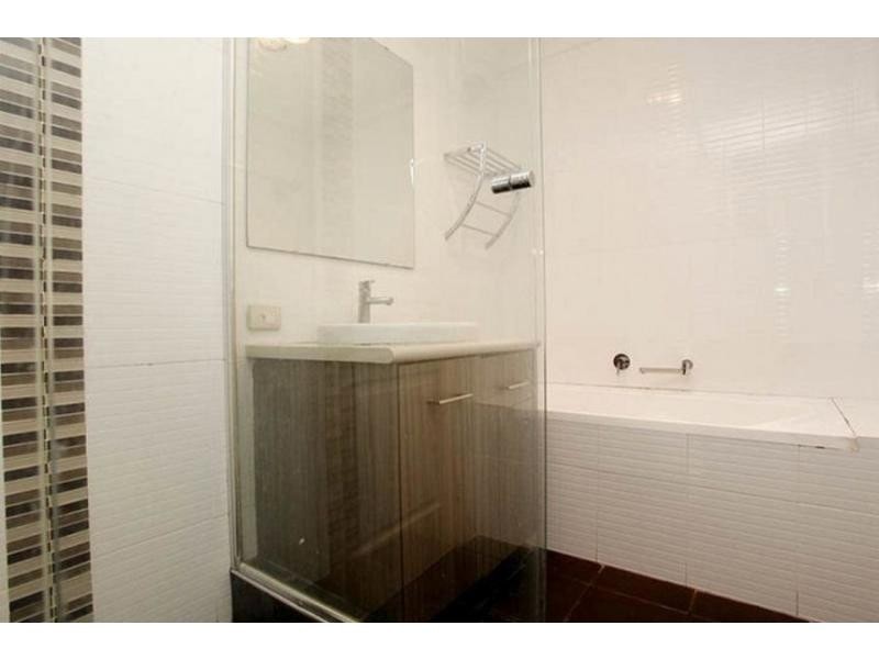 302 Epsom Avenue, Cloverdale WA 6105