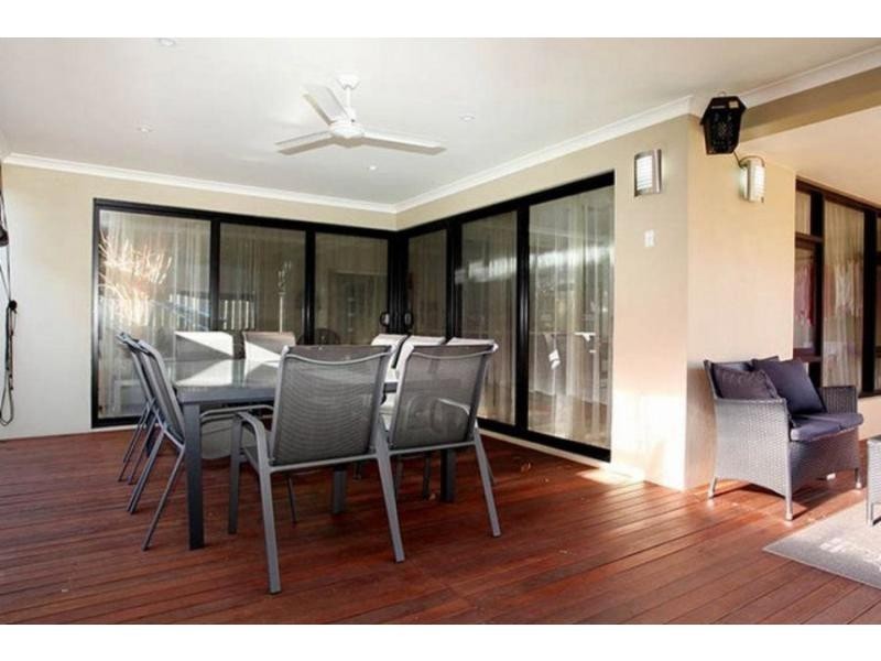 302 Epsom Avenue, Cloverdale WA 6105