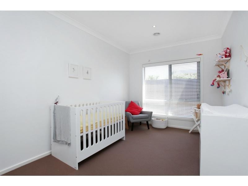 13A Ash Grove, Keilor East VIC 3033
