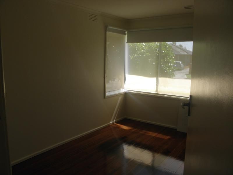 15 Vista Drive, Keilor East VIC 3033