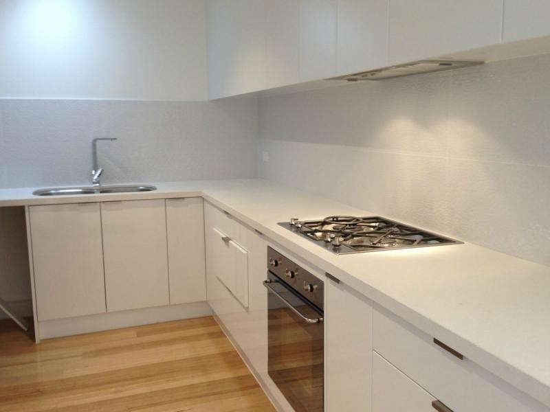 2/87 Canning Street, Avondale Heights VIC 3034