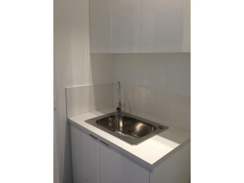 2/87 Canning Street, Avondale Heights VIC 3034