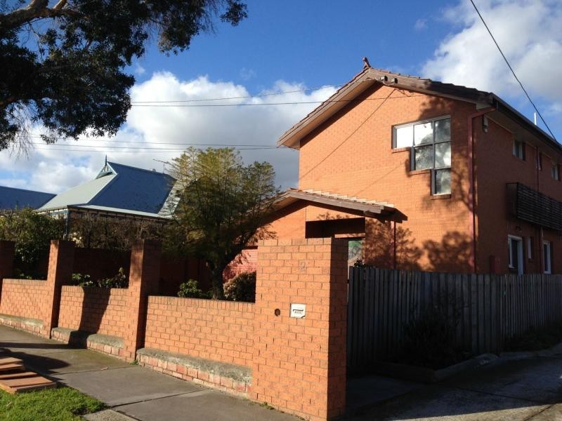 1/48 Elder Parade, Essendon VIC 3040