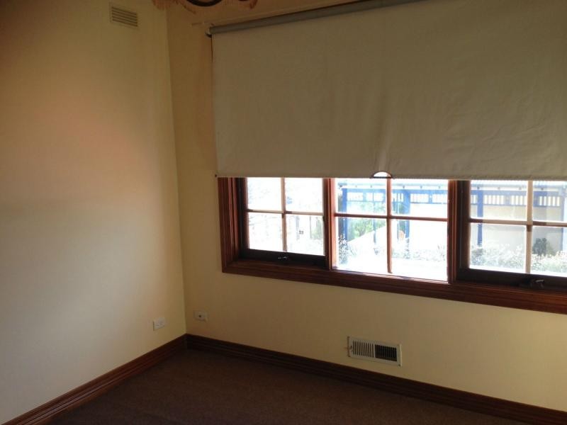 1/48 Elder Parade, Essendon VIC 3040