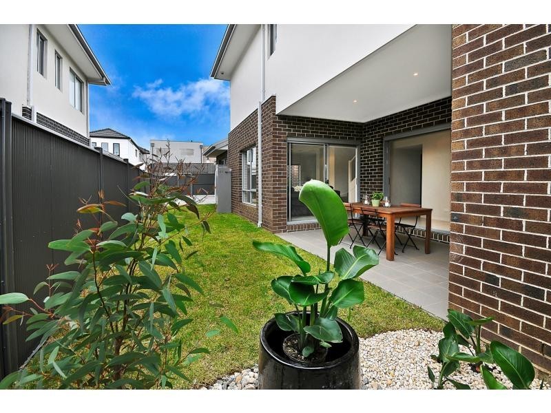 57 The Esplanade, Caroline Springs VIC 3023