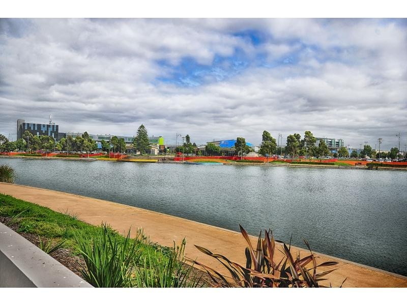 57 The Esplanade, Caroline Springs VIC 3023