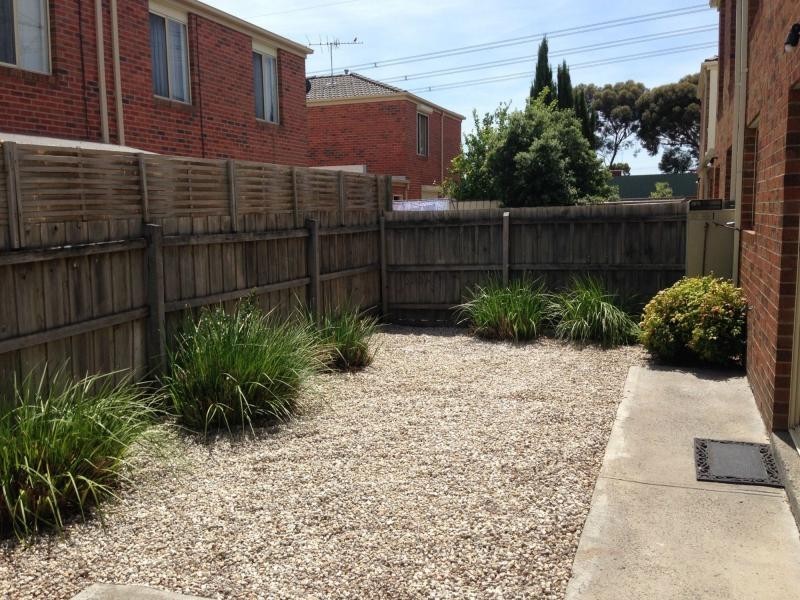 Unit 4/27 Roseberry Street, Ascot Vale VIC 3032