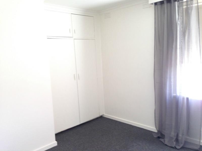 Unit 4/27 Roseberry Street, Ascot Vale VIC 3032