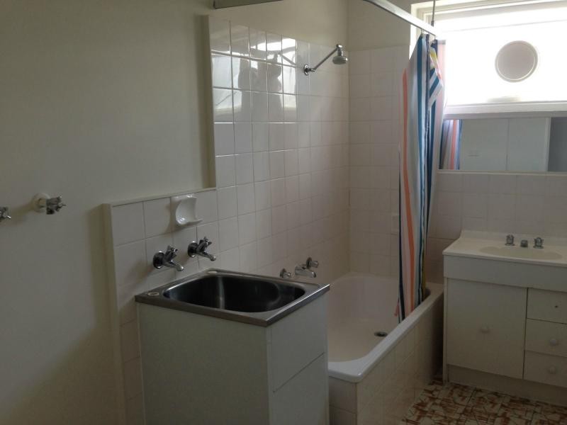 Unit 4/27 Roseberry Street, Ascot Vale VIC 3032