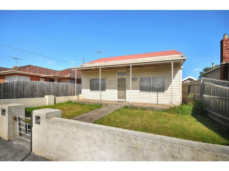19 Errol Street, Footscray VIC 3011