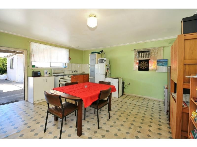 19 Errol Street, Footscray VIC 3011