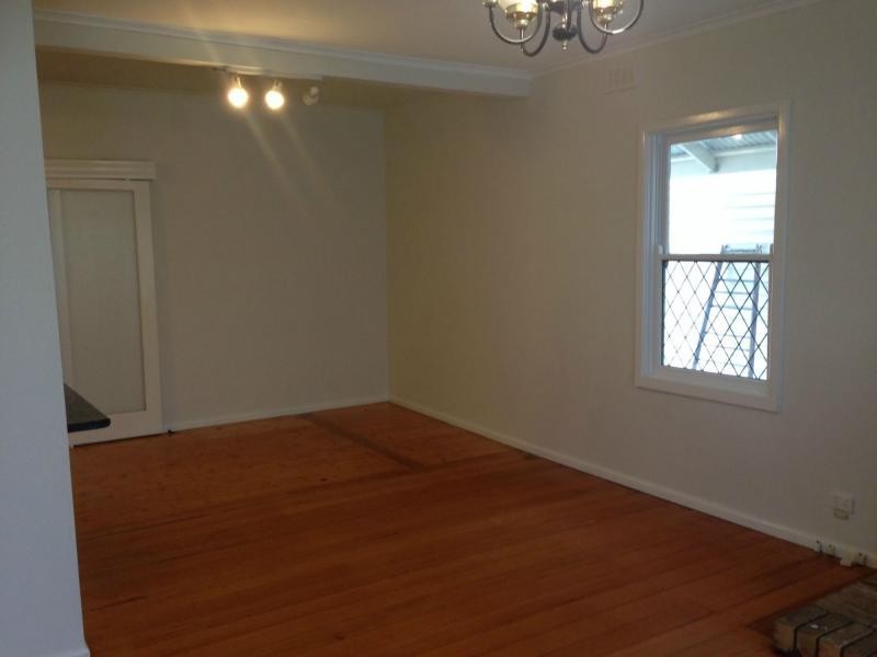 10 Huddersfield Road, Deer Park VIC 3023