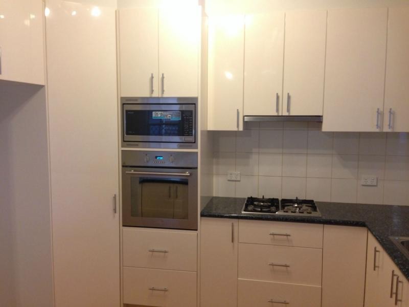 10 Huddersfield Road, Deer Park VIC 3023