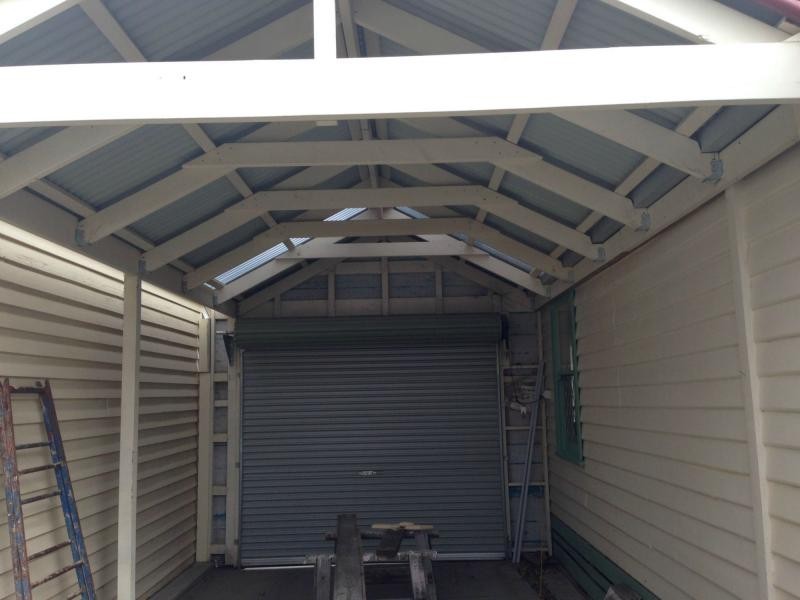 10 Huddersfield Road, Deer Park VIC 3023