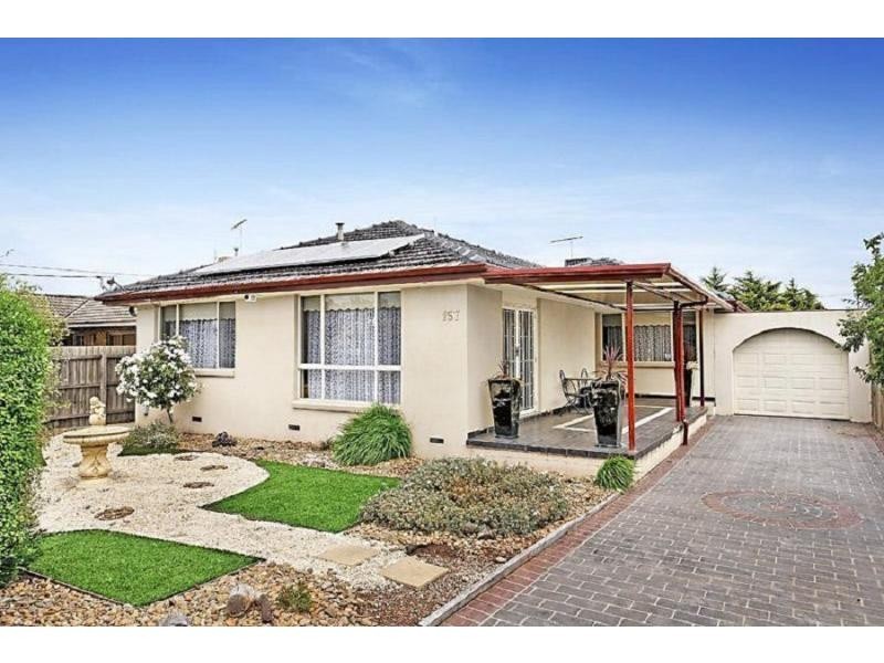 157 Victory Road, Airport West VIC 3042