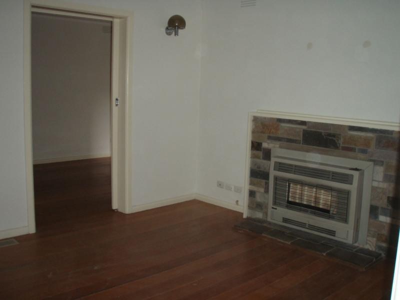 9 St Agnes Court, Avondale Heights VIC 3034