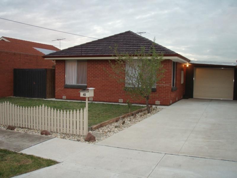45 Norman Street, St Albans VIC 3021