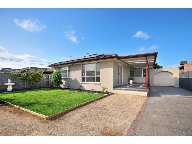 157 Victory Road, Airport West VIC 3042