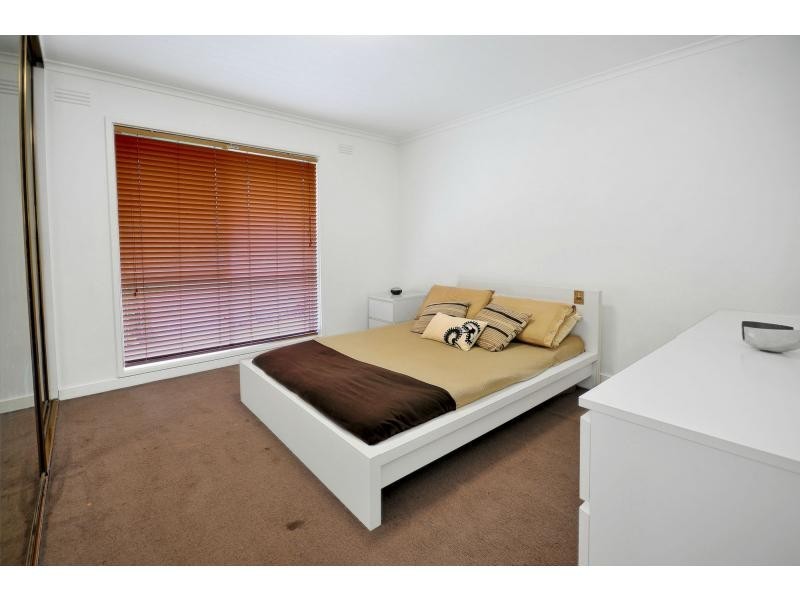 7/4 Cooper Street, Sunshine VIC 3020