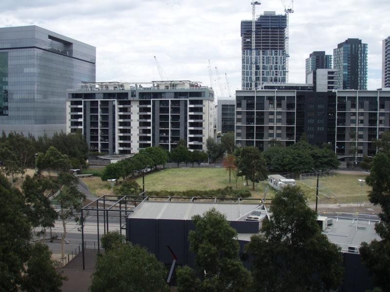 203/12 Waterview Walk, Docklands VIC 3008