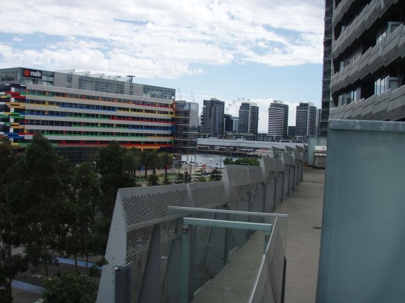 203/12 Waterview Walk, Docklands VIC 3008