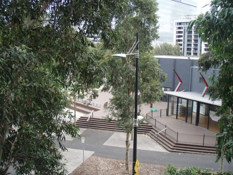 203/12 Waterview Walk, Docklands VIC 3008