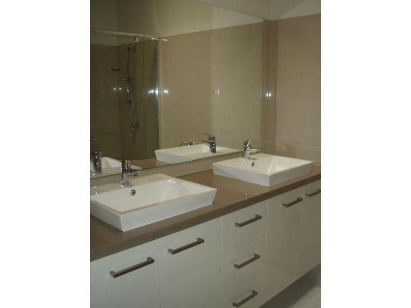 10 Borva Drive, Keilor East VIC 3033