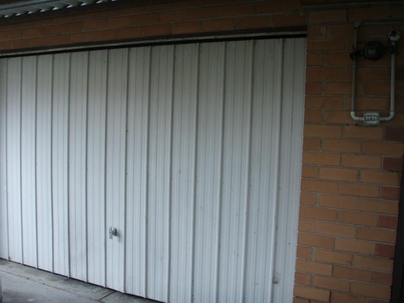 14 The Crossway  South, Avondale Heights VIC 3034